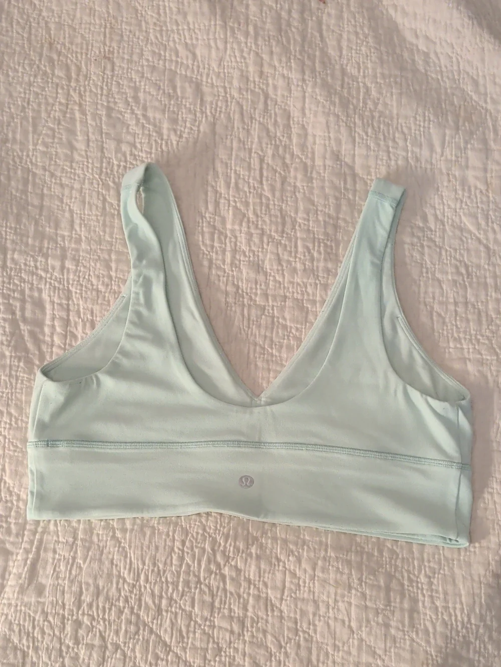 Lululemon Align A/B Cup Light Support Vneck Bra Size 12 Mint Moment